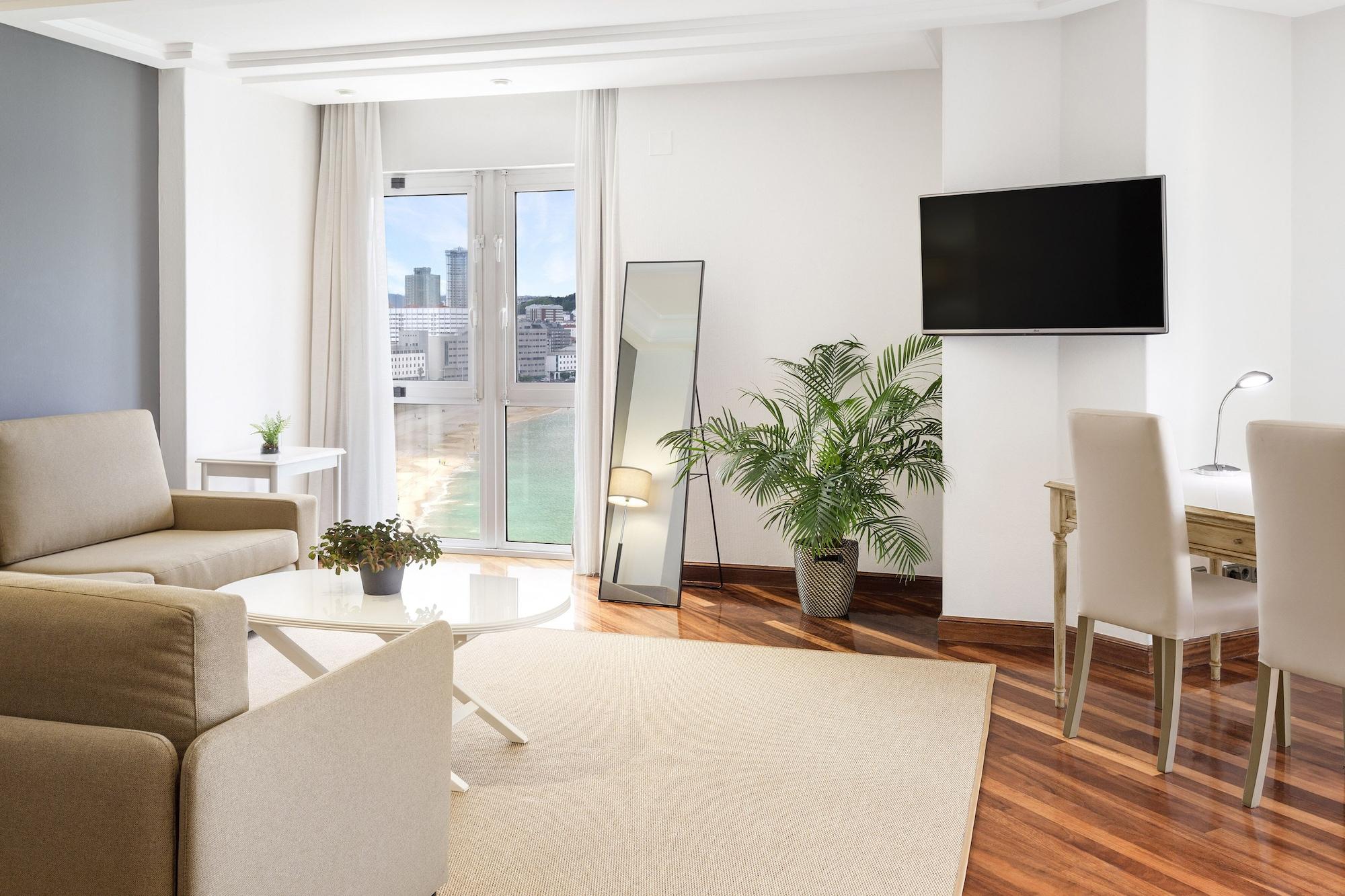 Melia Maria Pita Hotel Ла Коруня Екстериор снимка