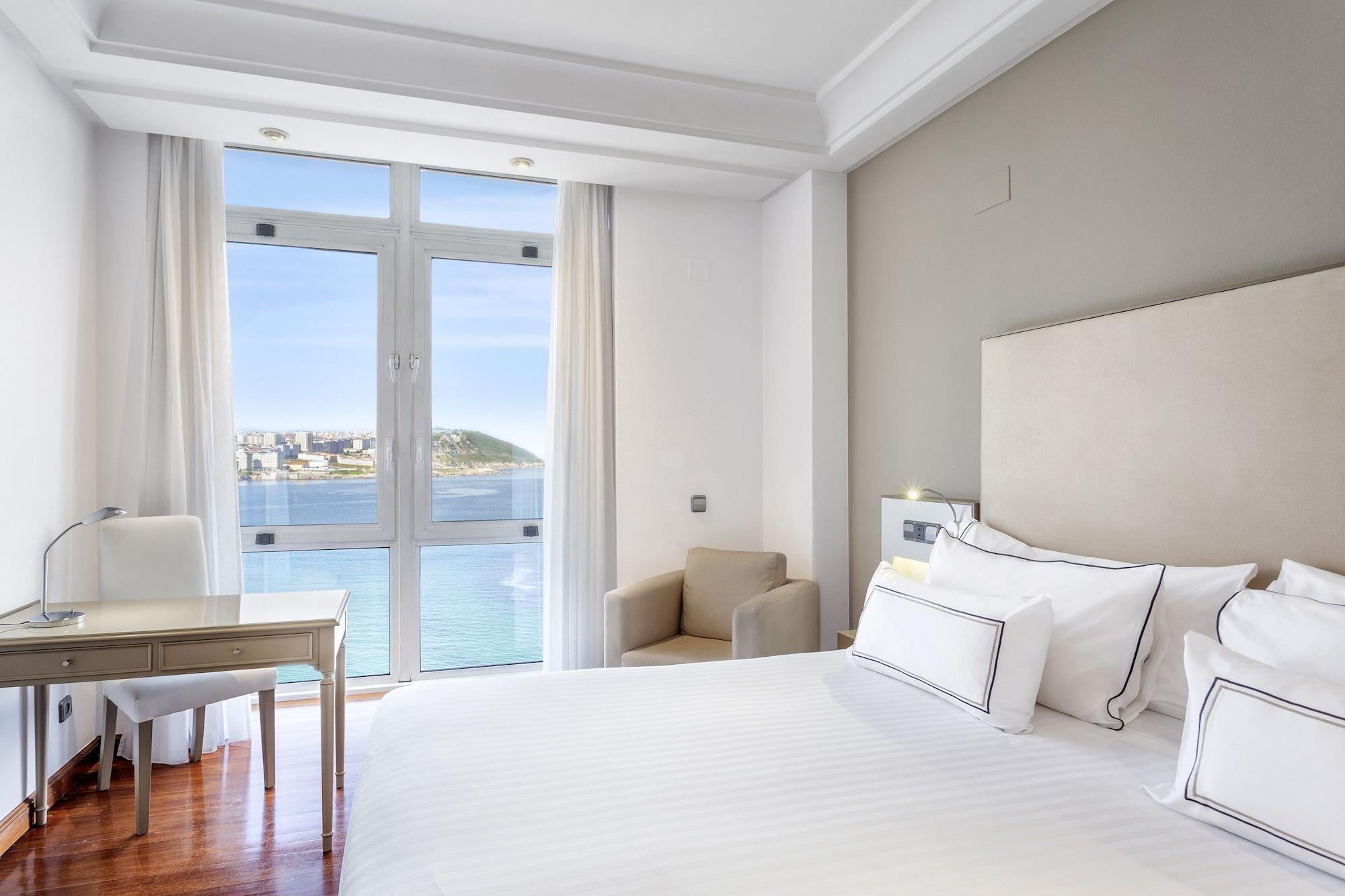 Melia Maria Pita Hotel Ла Коруня Екстериор снимка