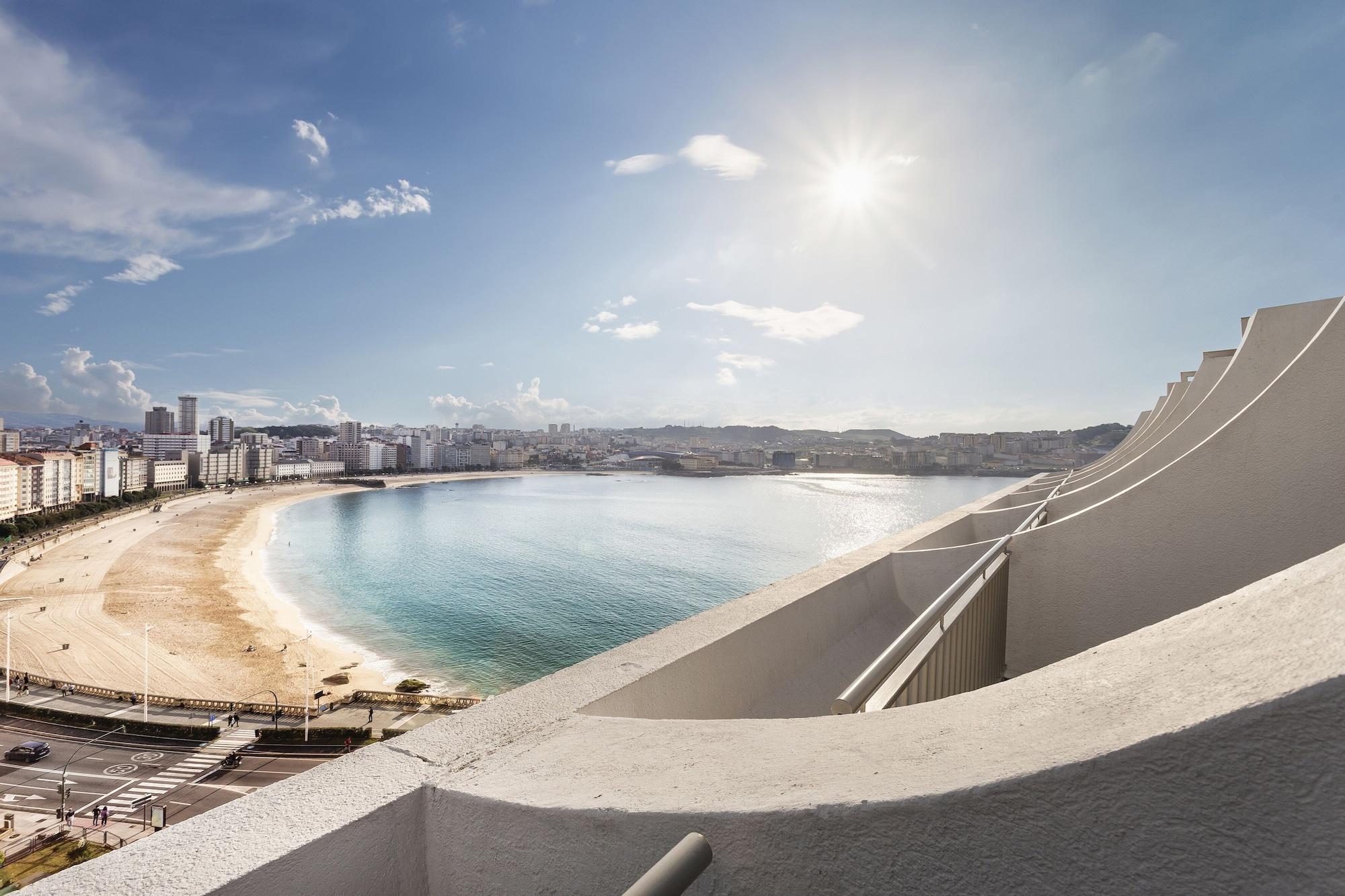 Melia Maria Pita Hotel Ла Коруня Екстериор снимка