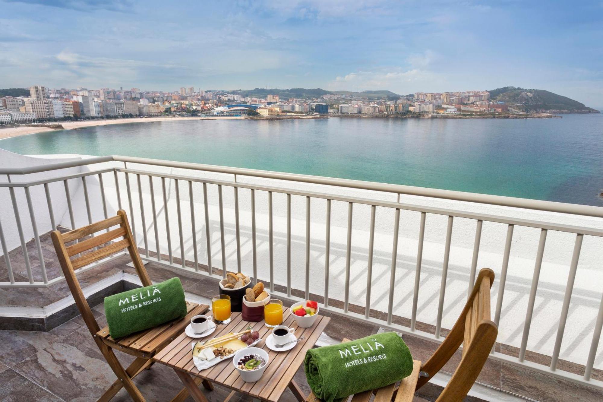 Melia Maria Pita Hotel Ла Коруня Екстериор снимка